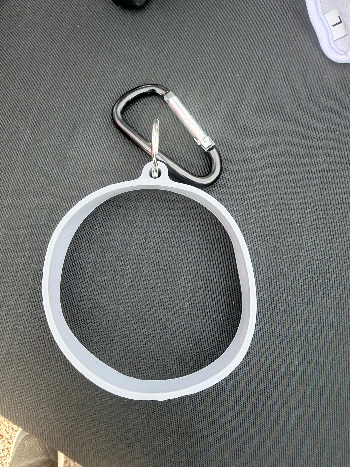 Lion latch wristlet